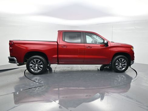 Used 2024 Chevrolet Silverado 1500 LT w/ Protection Package RWD image 4
