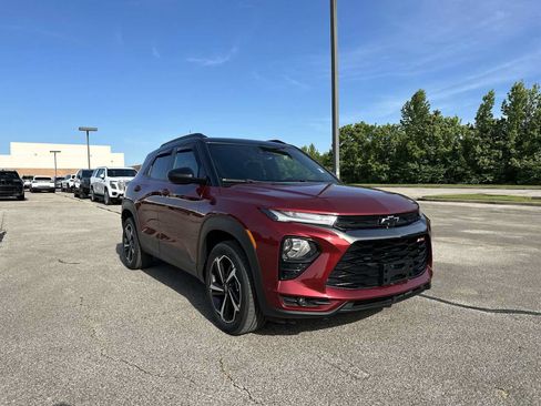 Certified 2023 Chevrolet TrailBlazer RS w/ Convenience Package AWD/4WD image 16