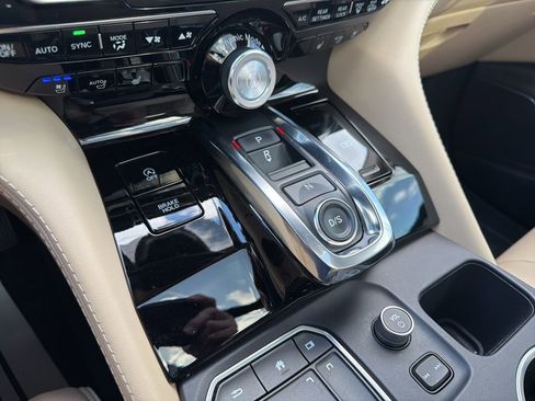 Used 2022 Acura MDX SH-AWD w/ Advance Package image 36