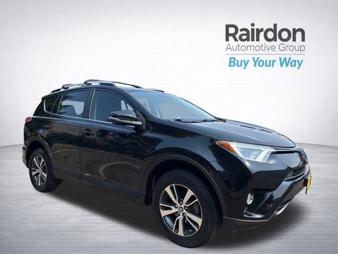 Used 2016 Toyota RAV4 XLE w/ Convenience Package FWD image 1