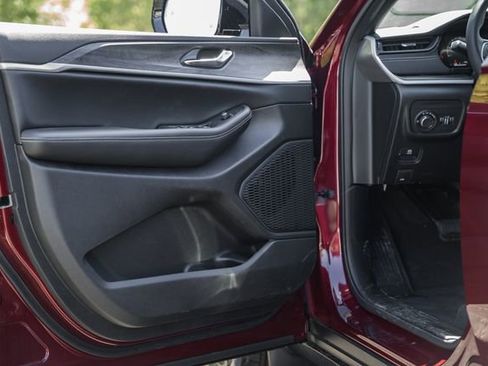 New 2026 Jeep Grand Cherokee L 4WD image 45