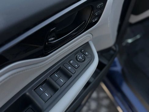 Used 2024 Honda Odyssey Touring image 40