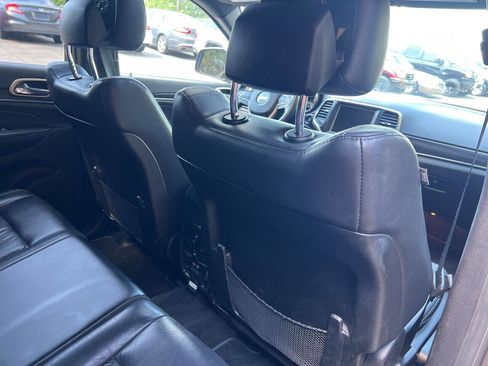 Used 2014 Jeep Grand Cherokee Limited image 14