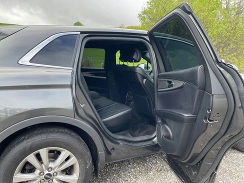 Used 2018 Lincoln MKX Premiere AWD/4WD image 22