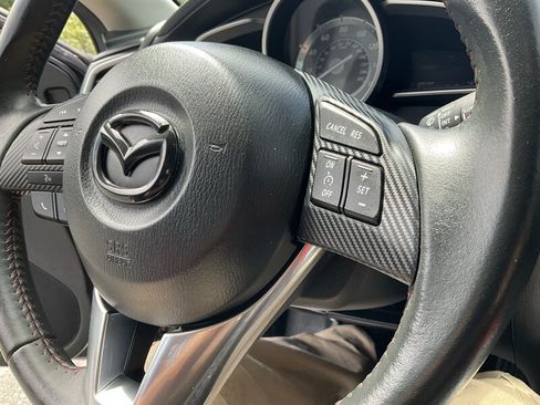 Used 2014 MAZDA MAZDA3 i Grand Touring FWD image 24