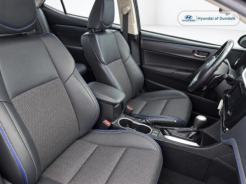 Used 2019 Toyota Corolla SE FWD image 8
