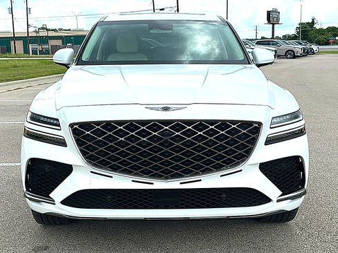 Used 2026 Genesis GV80 3.5T e-SC AWD/4WD image 11