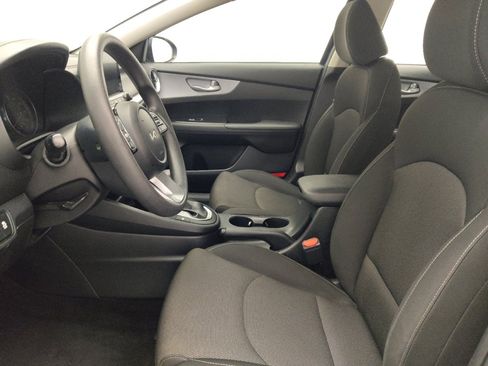 Used 2023 Kia Forte LXS FWD image 17