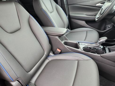 New 2026 Buick Encore GX Sport Touring image 10