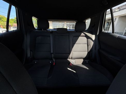 Used 2025 Chevrolet Equinox LT image 41