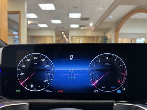 Certified 2025 Mercedes-Benz GLB 250 image 9