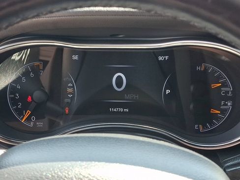 Used 2021 Jeep Grand Cherokee High Altitude AWD/4WD image 26