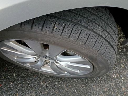 Used 2012 Honda Accord EX-L image 10