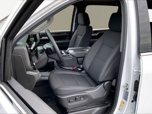 New 2026 GMC Sierra 3500 SLE w/ SLE Value Package image 10