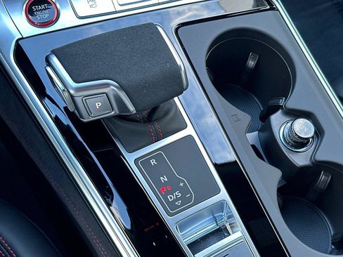 New 2026 Audi RS 6 performance image 21