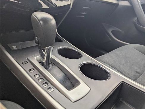 Used 2015 Nissan Altima 2.5 SV FWD image 10