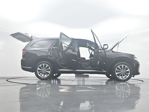 Used 2023 Dodge Durango Citadel image 44