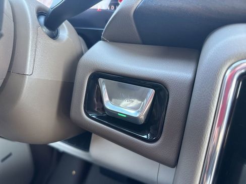 New 2026 GMC Yukon Denali w/ Sun & Power Step Package AWD/4WD image 35