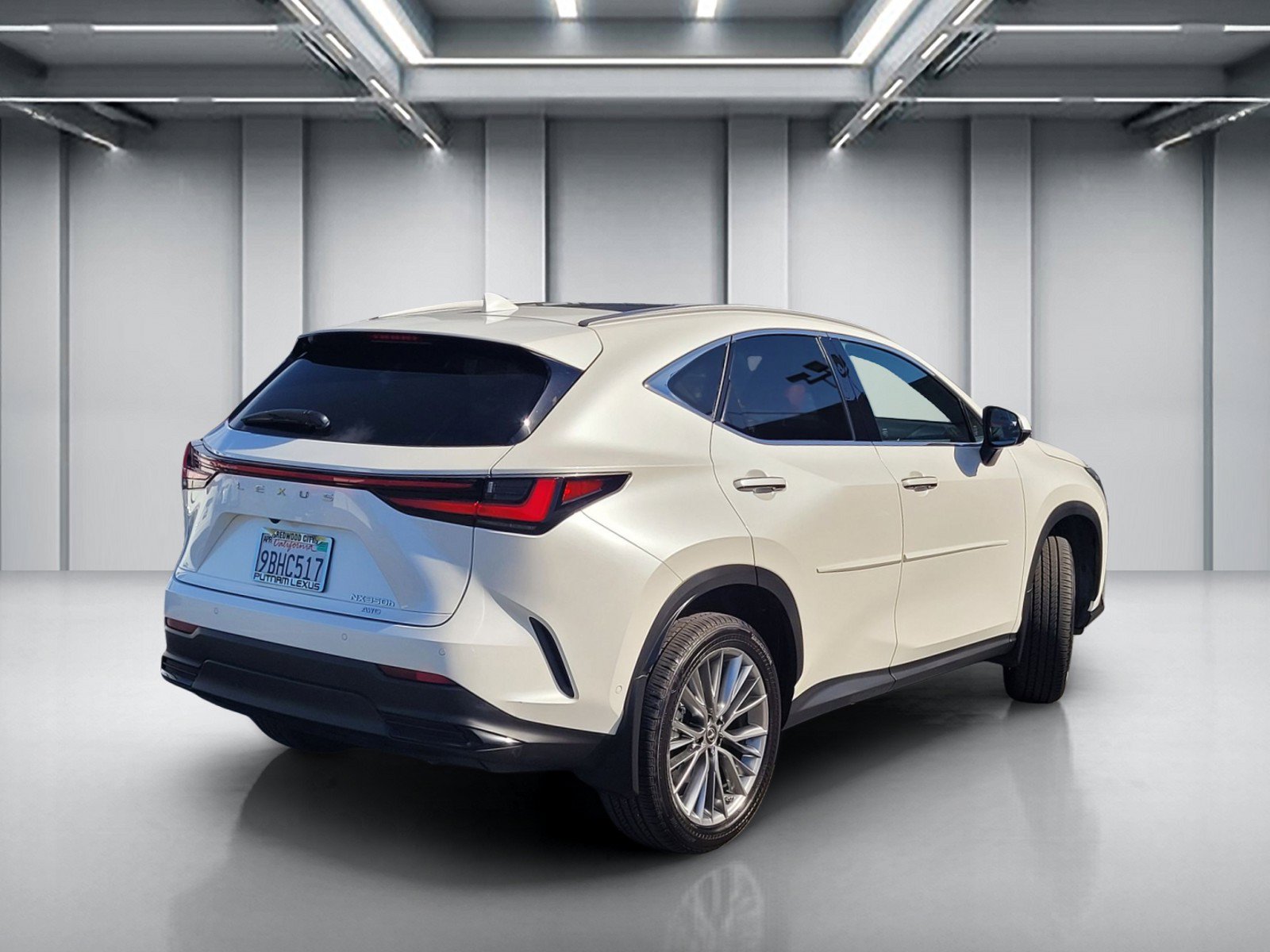 Used 2022 Lexus NX 350h AWD w/ Vision Package image 5