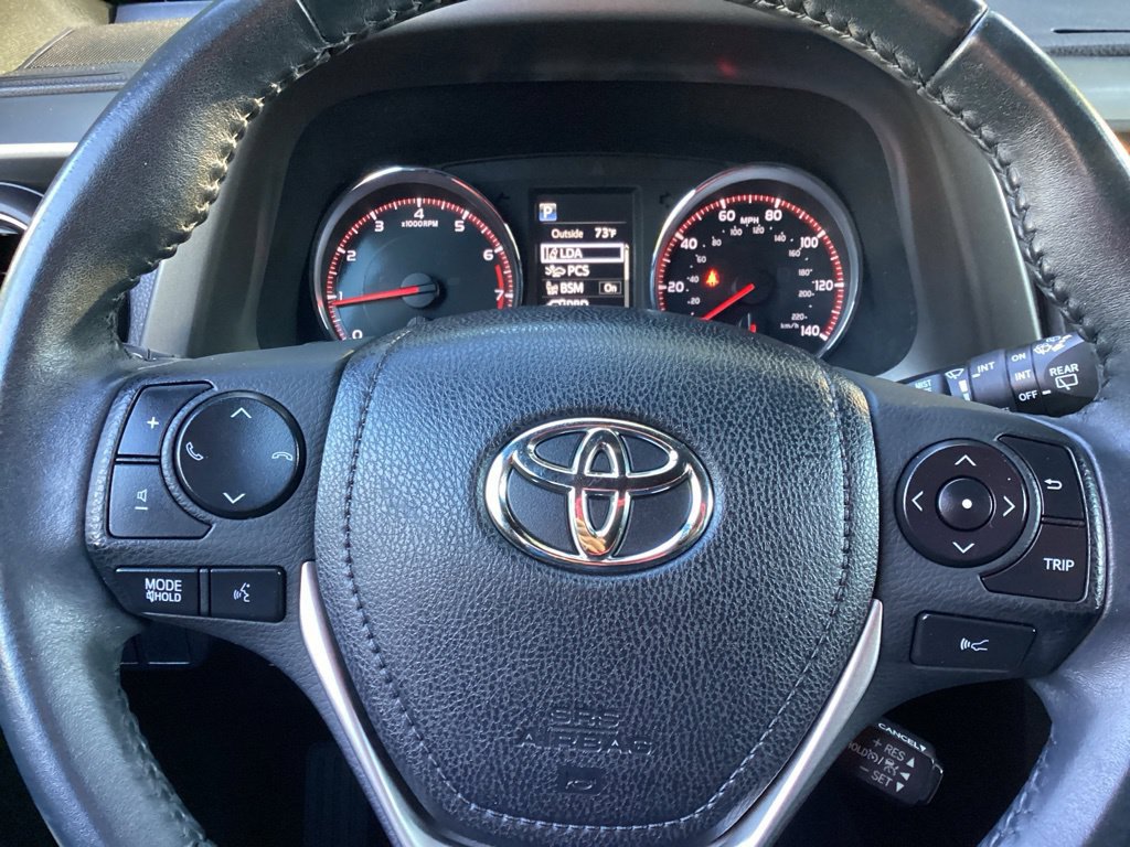 Used 2017 Toyota RAV4 SE w/ Power Extra Value Package AWD/4WD image 17