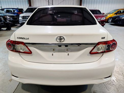 Used 2012 Toyota Corolla LE image 5