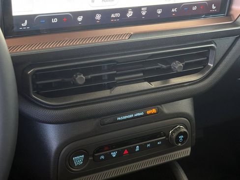 New 2026 Ford Bronco Sport Outer Banks w/ Outer Banks Tech Package+ AWD/4WD image 25