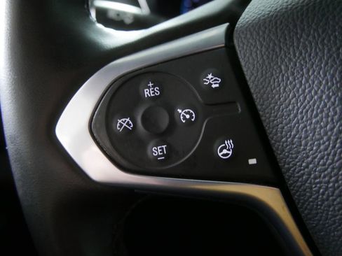 Used 2023 Chevrolet Traverse LT AWD/4WD image 24