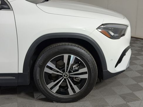 Certified 2024 Mercedes-Benz GLA 250 image 13
