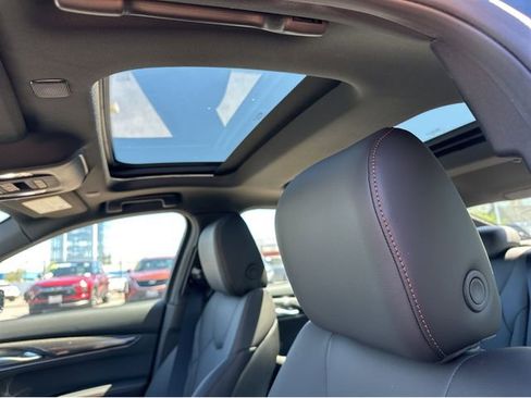 New 2026 Cadillac CT5 V image 23