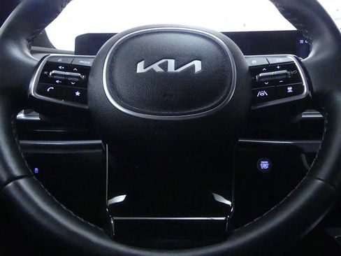 Used 2024 Kia Sorento SX Prestige image 20