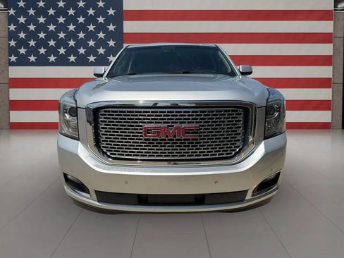 Used 2016 GMC Yukon Denali w/ Open Road Package AWD/4WD image 2