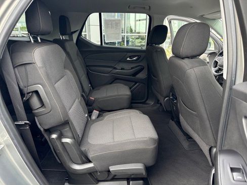 Used 2018 Chevrolet Traverse LT FWD image 29