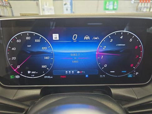 Certified 2026 Mercedes-Benz GLC 300 image 24