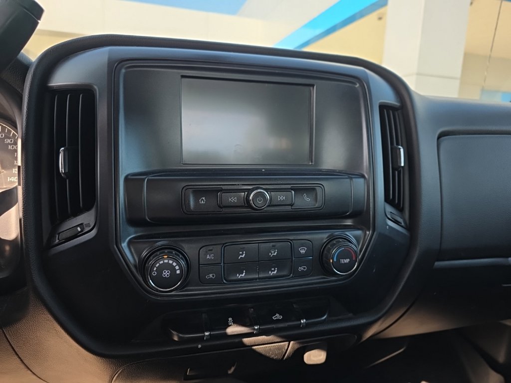 Used 2018 Chevrolet Silverado 2500 W/T AWD/4WD image 14