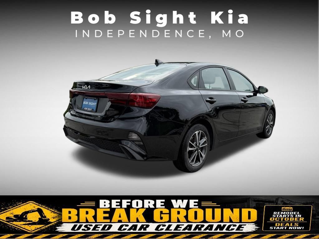 Used 2023 Kia Forte LXS w/ LXS Technology Package FWD image 10