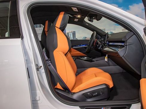 New 2026 BMW M5 Base w/ Executive Package image 21