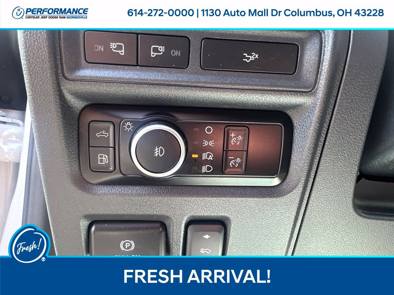Used 2024 Ford F150 Lariat AWD/4WD image 18