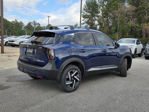 New 2026 Nissan Kicks SV image 6