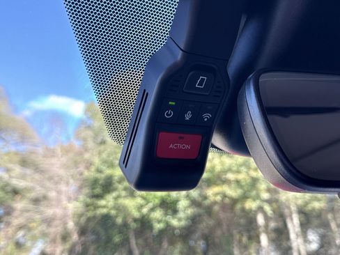 Used 2023 Toyota Tundra Limited w/ Power Package image 26