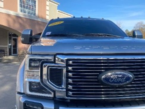 Used 2020 Ford F450 Limited image 10
