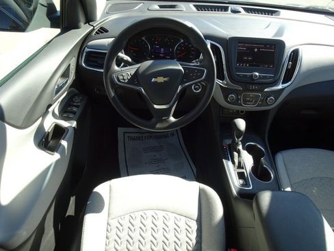 Certified 2022 Chevrolet Equinox LS w/ LS Convenience Package image 12