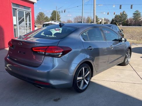 Used 2017 Kia Forte EX w/ EX Premium Plus Package image 3
