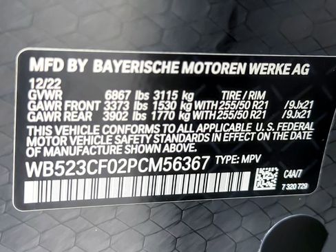 Used 2023 BMW iX xDrive50 w/ Sport Package AWD/4WD image 30