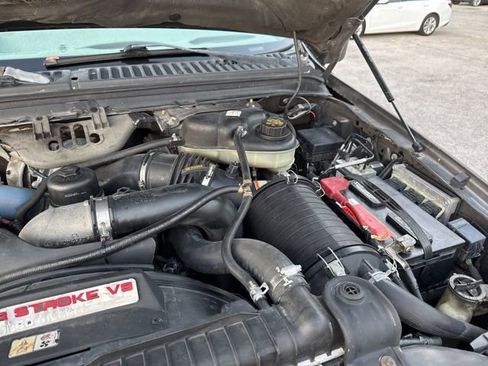 Used 2005 Ford F250 Lariat image 8