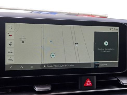 New 2026 Kia Carnival EX FWD image 28