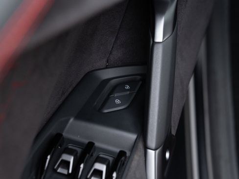Used 2024 Lamborghini Revuelto AWD/4WD image 57