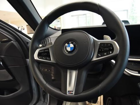 Used 2026 BMW X6 xDrive40i w/ Premium Package AWD/4WD image 13