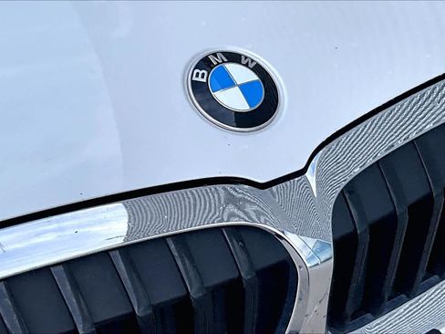 Used 2019 BMW 330i Sedan w/ Premium Package image 28