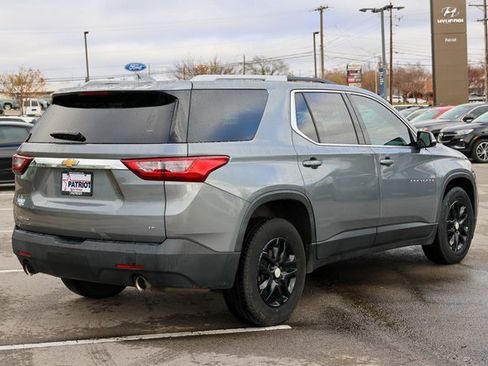 Used 2018 Chevrolet Traverse LT w/ LPO, Cargo Package image 3