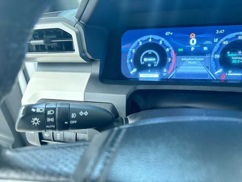 Used 2024 Toyota Tacoma TRD Off-Road image 18